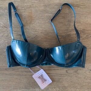 NWT Savage X Fenty Leather Tease Vinyl Low Cut  Balconette Bra 36C-Hunter Green
